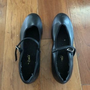 Black tap shoes (ladies)